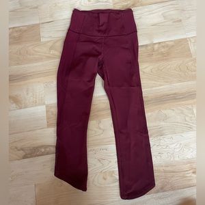 LULU LEMONS CAPRI LEGGINGS SIZE 4